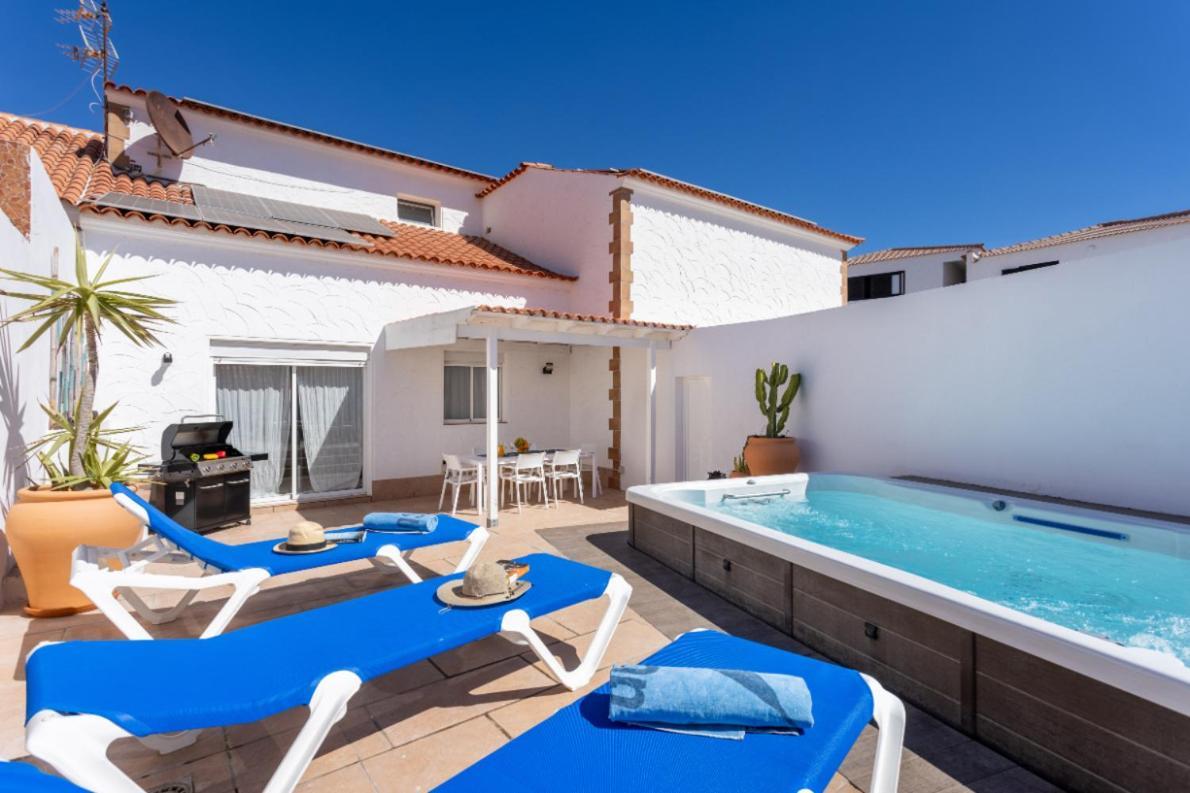 Casa Naranja - Heated Pool - Bbq - Terrace - Free Wifi - Child & Pet-Friendly - 3 Bedrooms - 6 People 波里斯-德阿沃纳 外观 照片